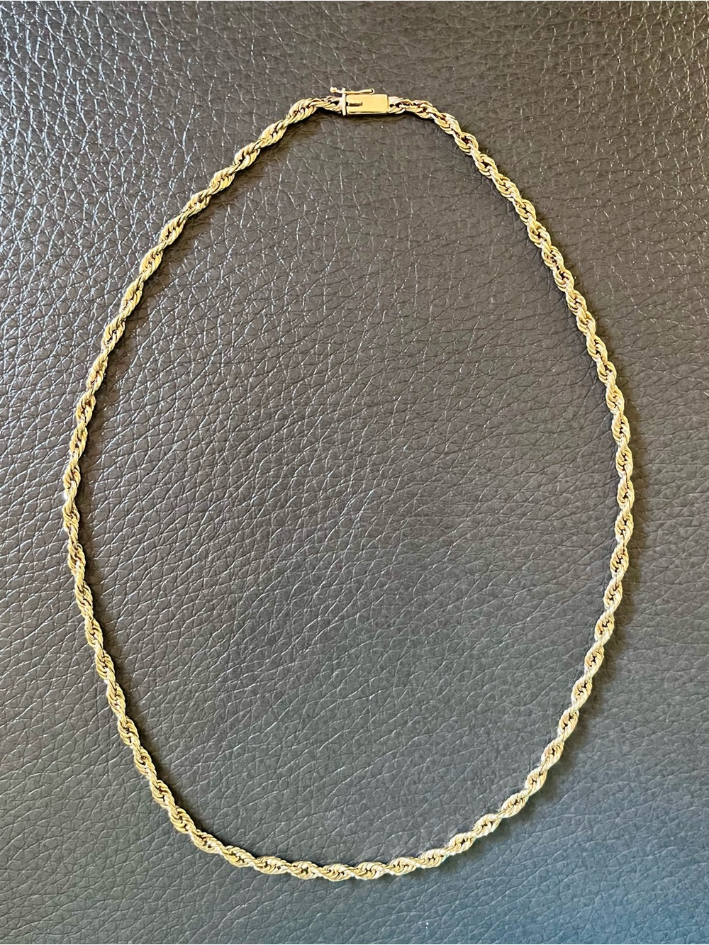 14K Yellow Gold Hollow Rope Chain Necklace • 17 Inch 7.54 Grams